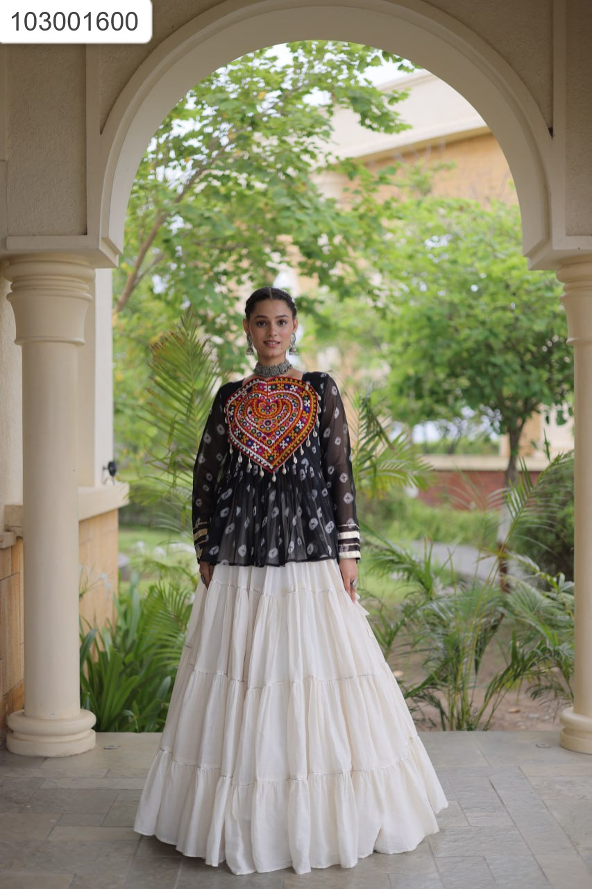 NAVRATRI LEHENGA CHOLI