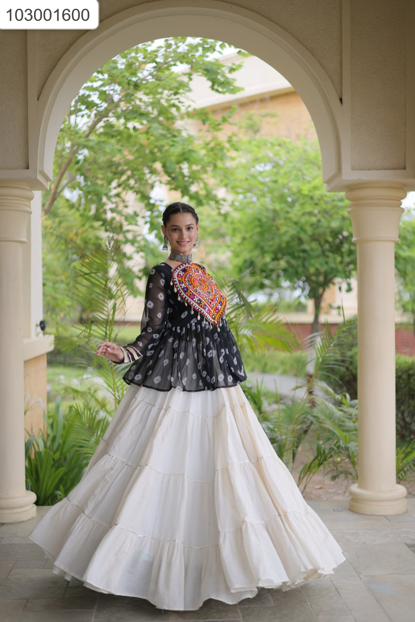 NAVRATRI LEHENGA CHOLI