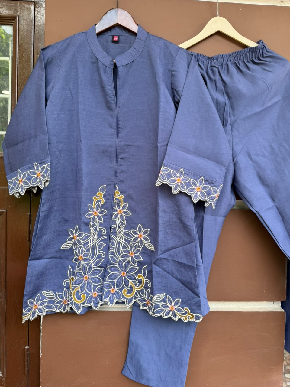 Vetican silk