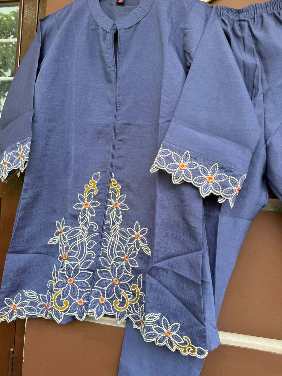 Vetican silk