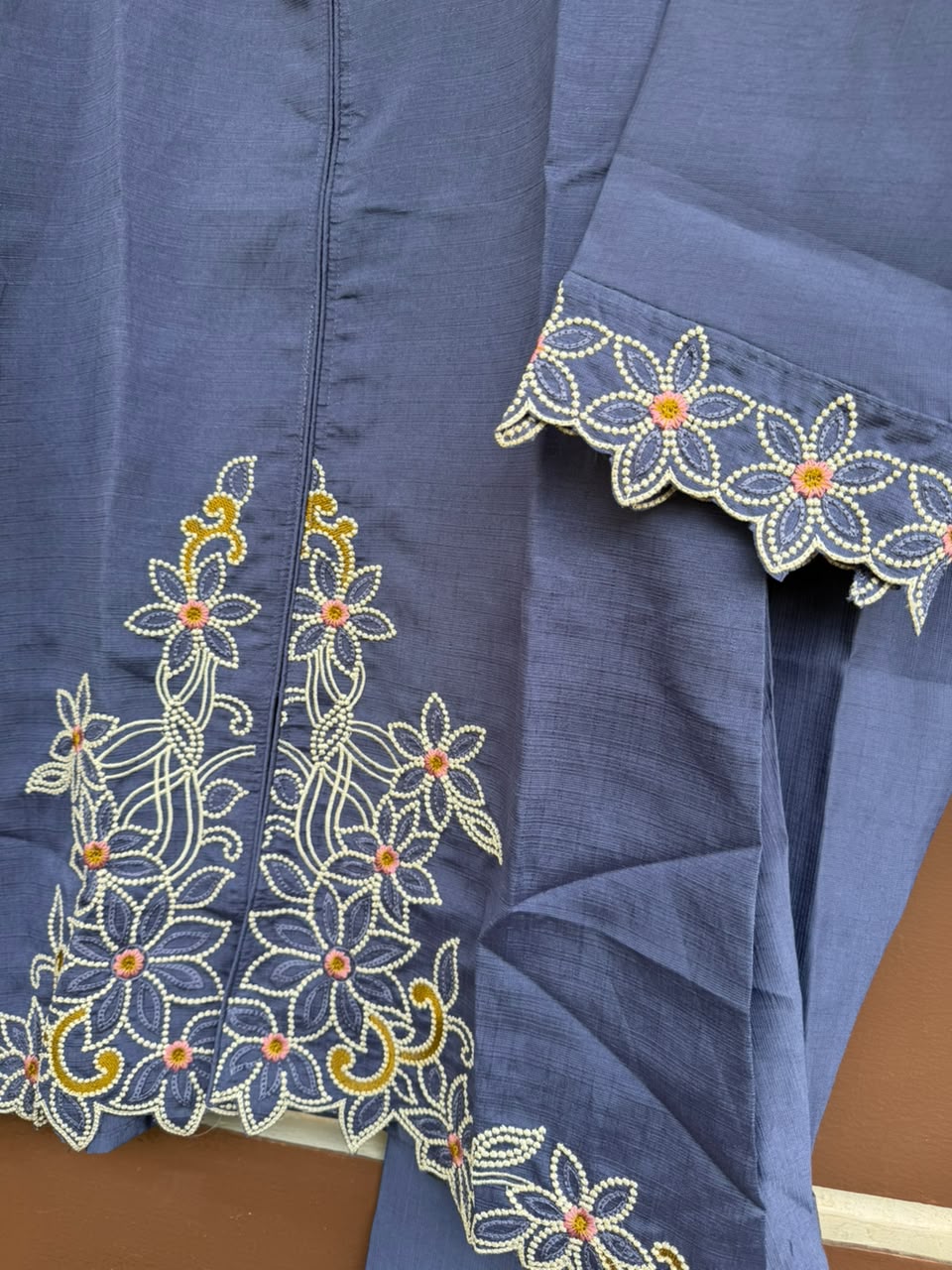 Vetican silk