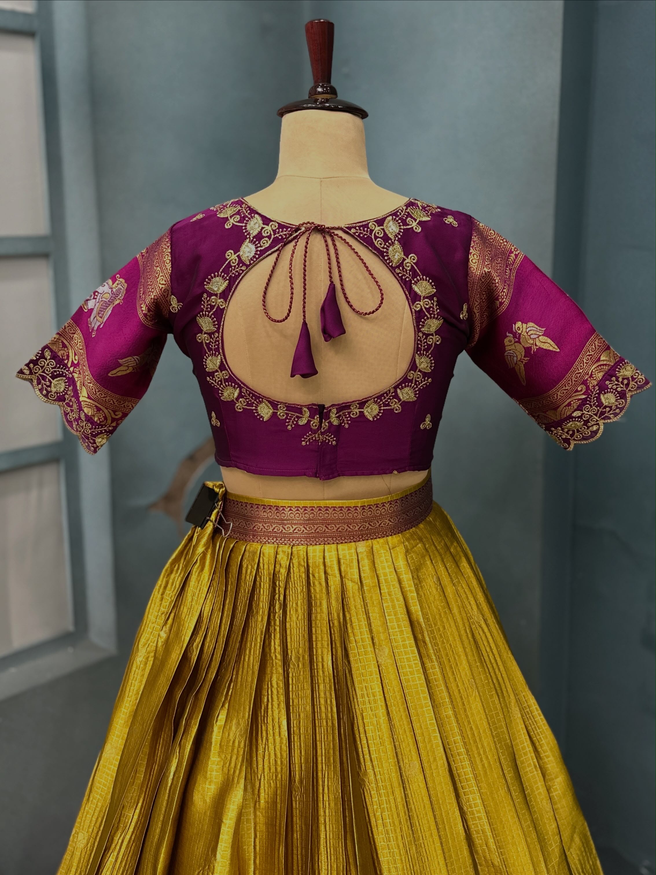 LEHENGA