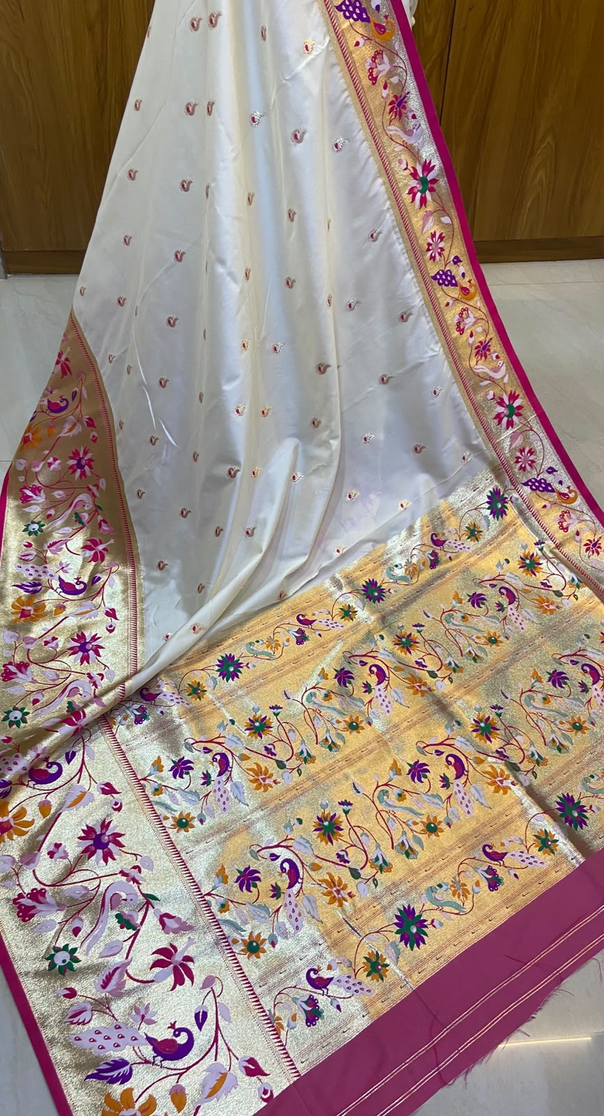 Paithani 