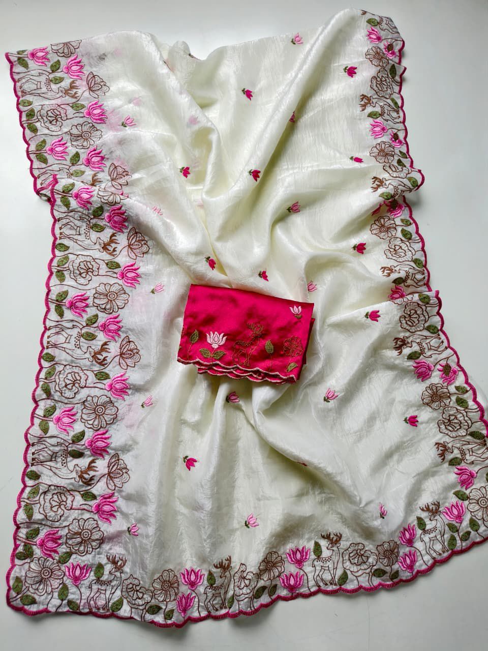 Pure crush fabric saree