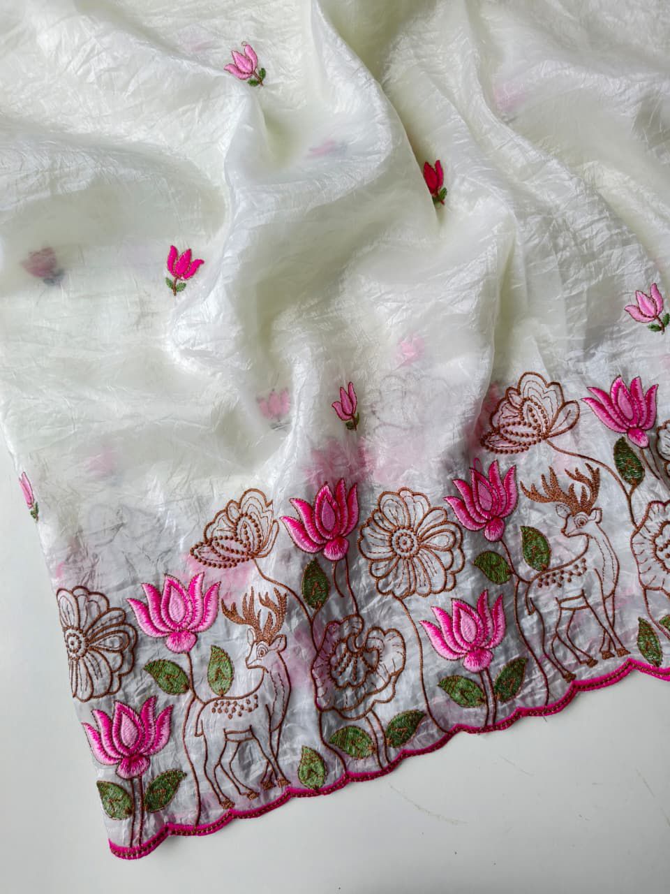 Pure crush fabric saree