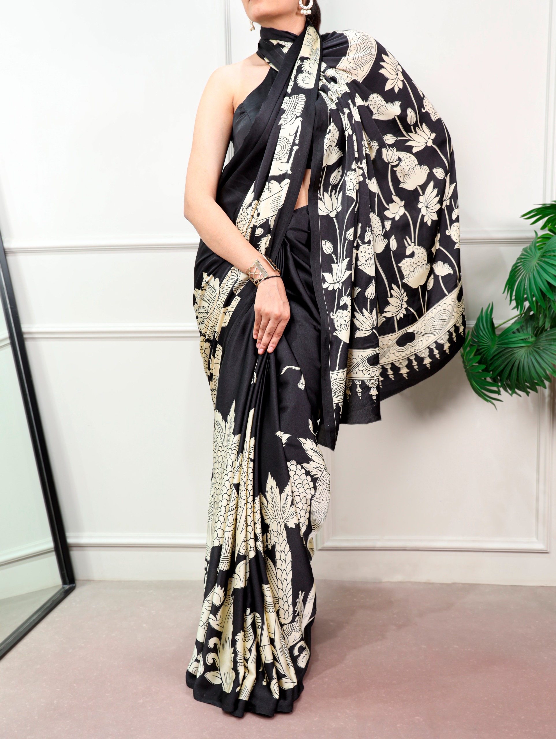 🌷Satin Saree Collection🌷
